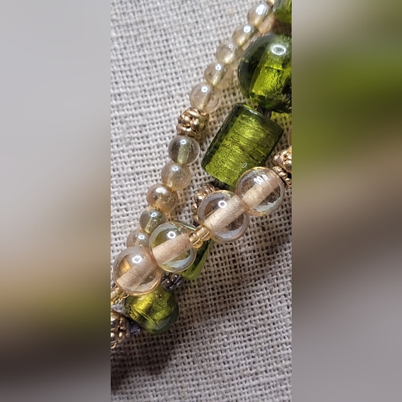 Vintage Glass Bead Necklace - Picture 13 of 16